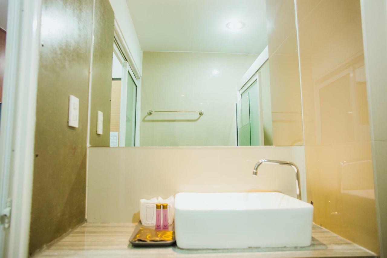 Km Hotel Chiang Mai Eksteriør bilde